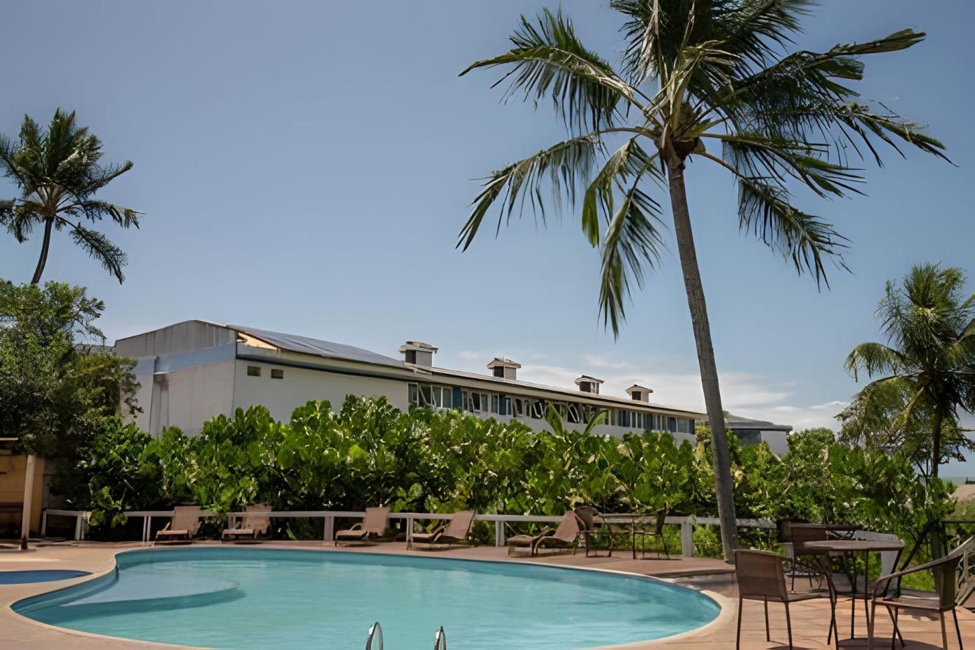 Em Frente A Praia De Taperapuan; Piscina; 1 Quarto; Wifi 300 Mbs; Estacionamento Gratuito 1 Veiculo Porto Seguro Exterior foto