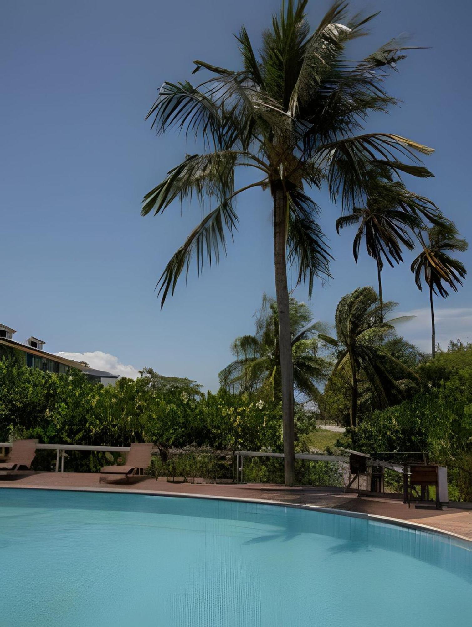 Em Frente A Praia De Taperapuan; Piscina; 1 Quarto; Wifi 300 Mbs; Estacionamento Gratuito 1 Veiculo Porto Seguro Exterior foto